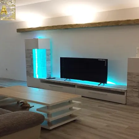 Vip فيلا في اي بي