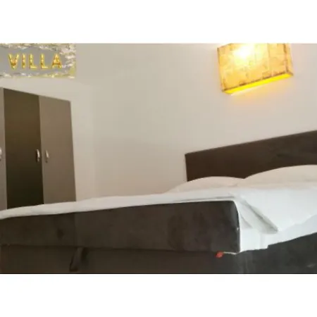 Villa Vip فيلا في اي بي *